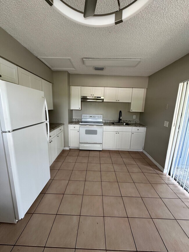 Foto del edificio - 4482 Stevens Rd