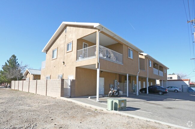 Foto del edificio - 1111 Silver Ave SW