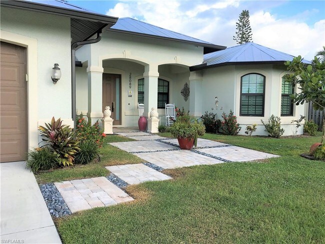 Building Photo - 28089 Sunset Dr