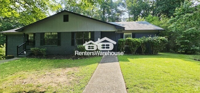 Building Photo - 1690 Nutmeg St