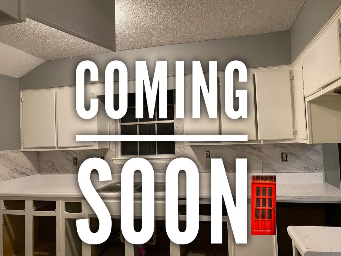 Building Photo - 5096 Breckenwood Dr