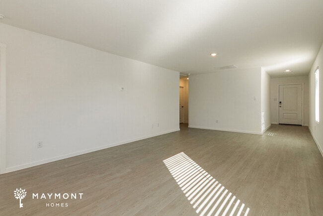 Building Photo - 3149 Burmese St