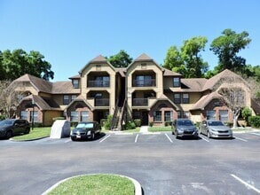 Building Photo - 415 Lakepointe Dr