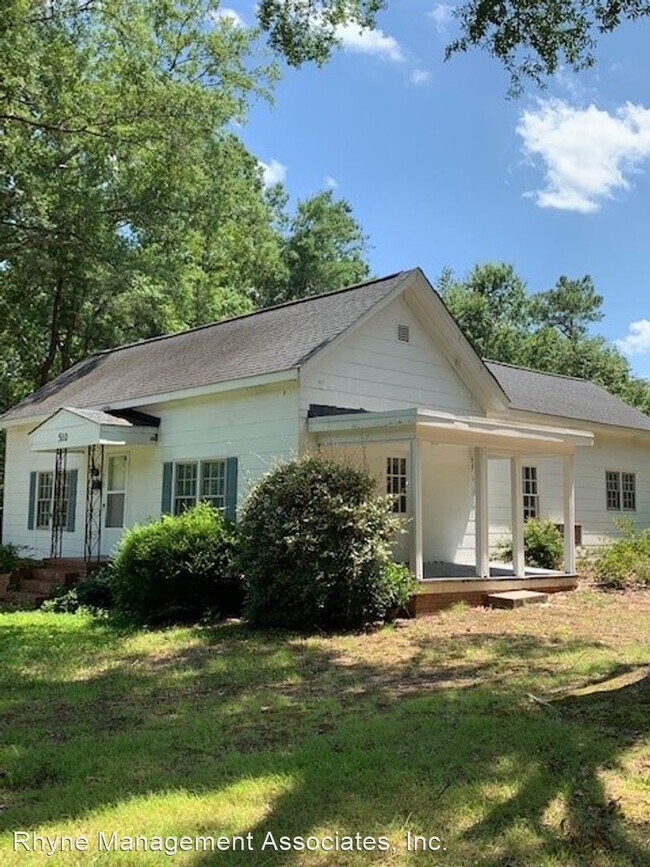 Building Photo - 3 br, 1.5 bath House - 510 Walnut Street