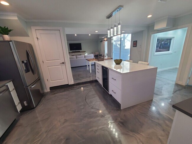 Foto del edificio - 372 Plum St