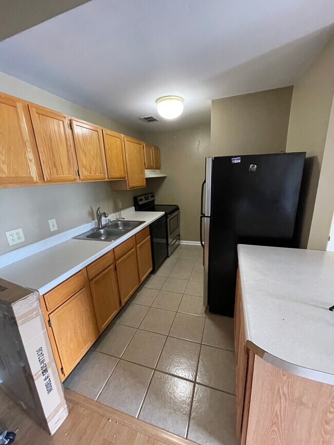 261 Simpson Ave Unit 326, Lexington, KY 40504 Condo for Rent in
