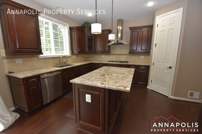 Foto del edificio - 402 St Martins Choice Ln