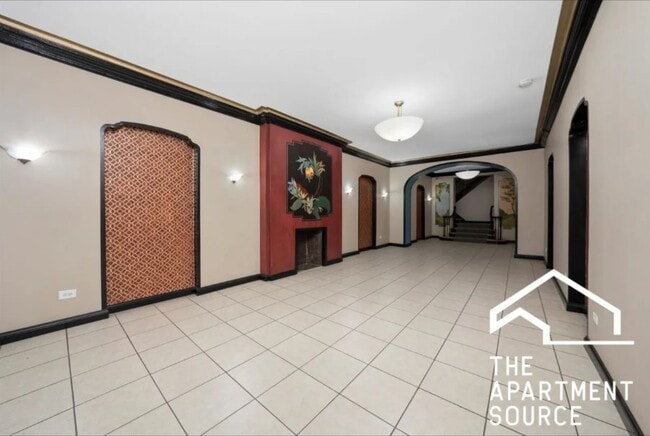 Building Photo - 2739 N Spaulding Ave