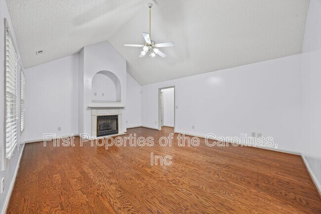 Foto del edificio - 740 Morningside Dr