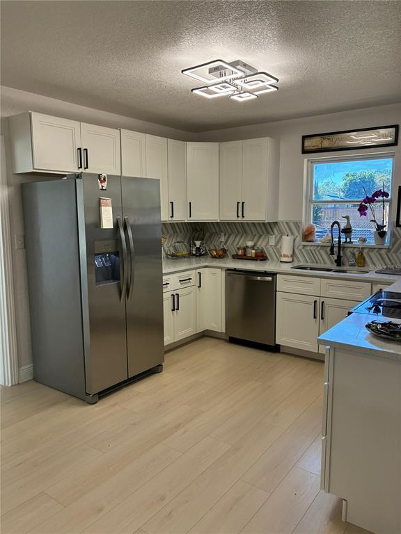 Foto del edificio - 6 N Orion Ave