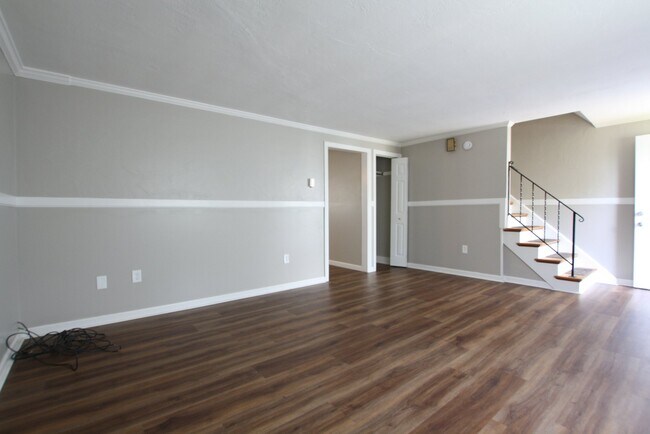 Foto del edificio - 709 Coulter St