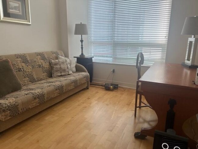 Foto del edificio - 512 N McClurg Ct