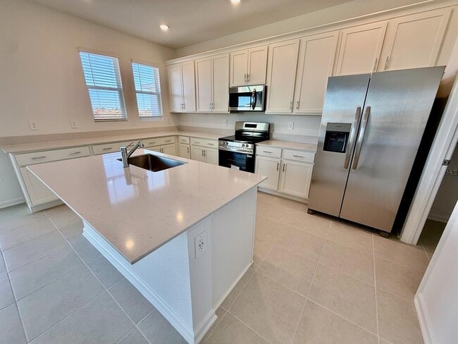 Building Photo - 5656 Lemon Grass St