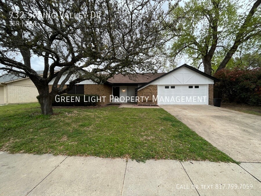 Primary Photo - 732 Spring Valley Dr