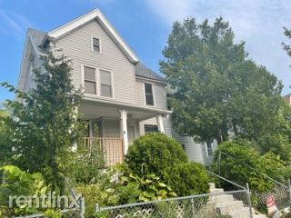 Primary Photo - 4 br, 1 bath Duplex - 3260 N 21st St LOWER...