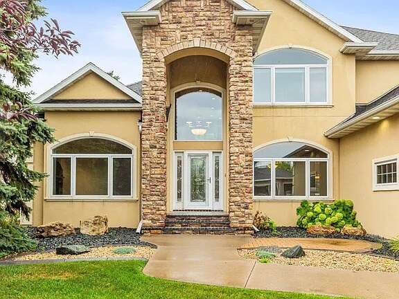 Building Photo - 3577 Woodbury Ct S