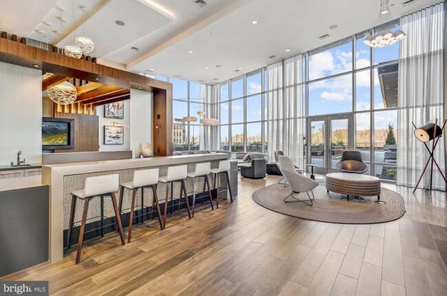 Foto del edificio - 145 Riverhaven Dr