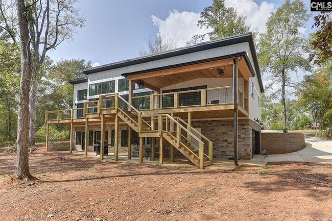 Building Photo - Lake Front Property with Dock