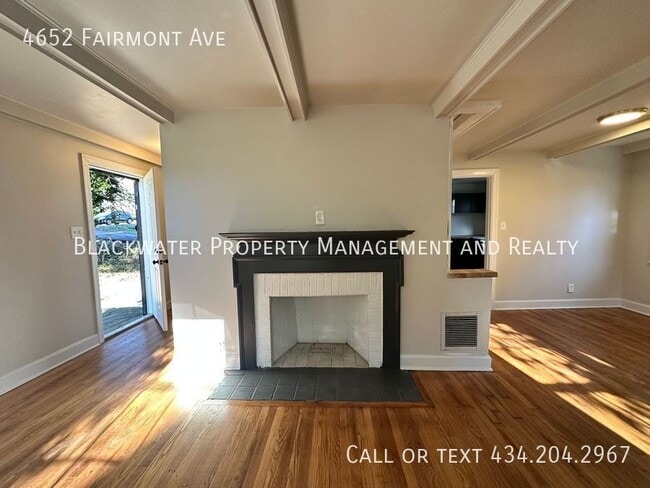 Building Photo - 4652 Fairmont Ave