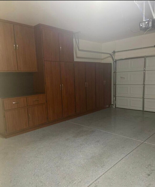 Foto del edificio - 634 W Kerry Ln
