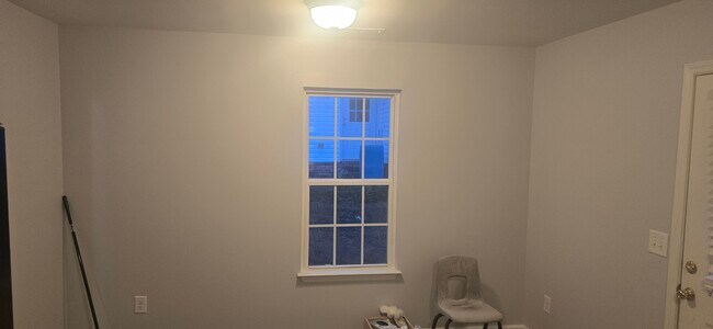 Building Photo - 1609 Sunrise Valley Dr