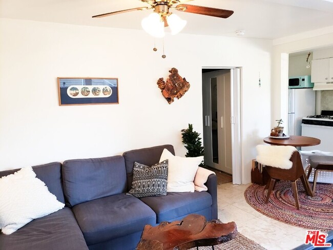 Building Photo - 5916 Annan Way