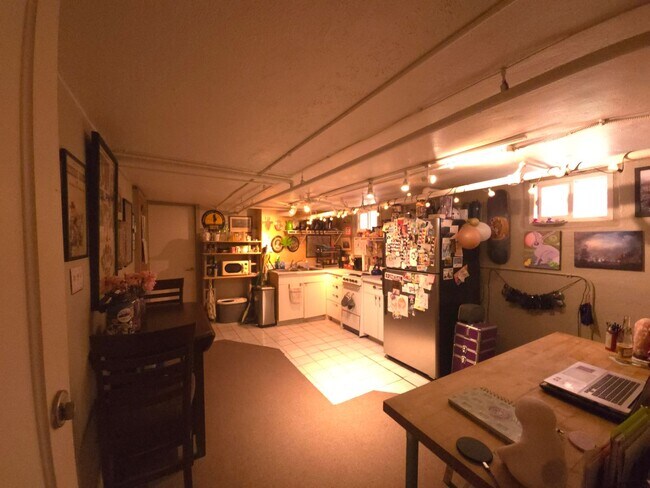 Building Photo - 440-442 Clarkson