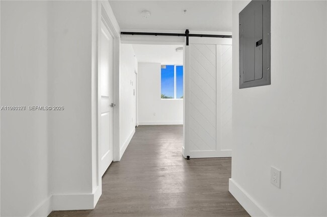 Foto del edificio - 1620 NW 18th St