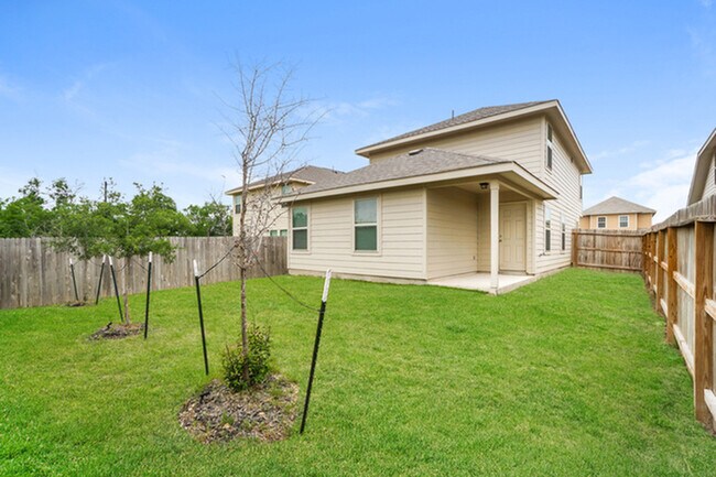 Building Photo - 9426 Somers Bend