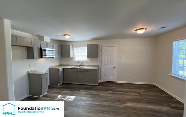 Foto del edificio - 3004 Meadowfair Rd