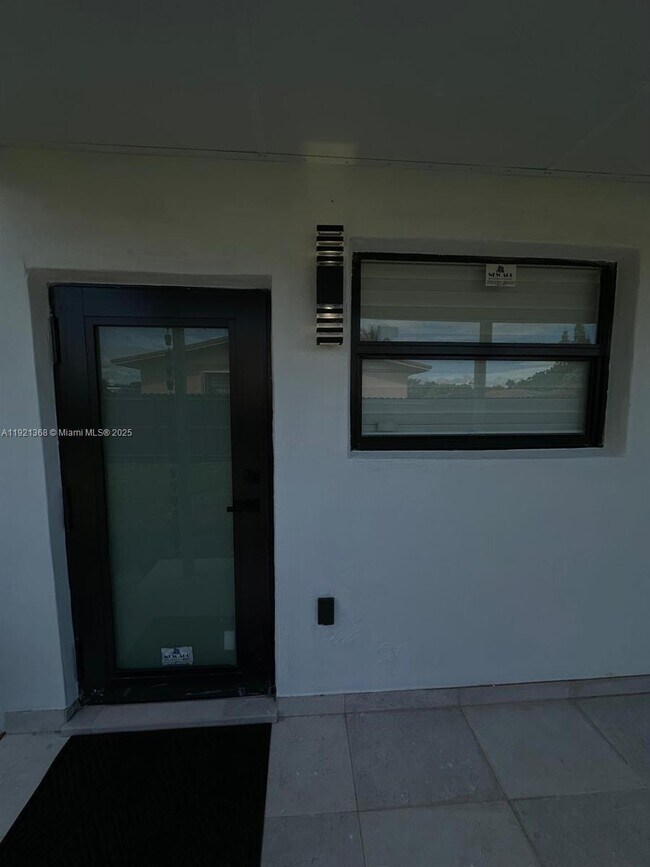 Foto del edificio - 19823 SW 119th Ct