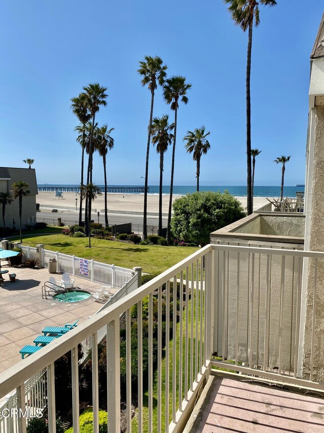 Foto principal - 294 E Surfside Dr