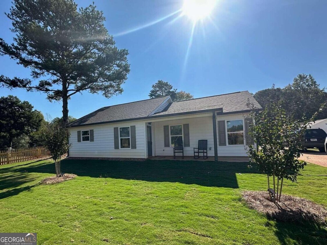 Primary Photo - 5960 Moon Dr