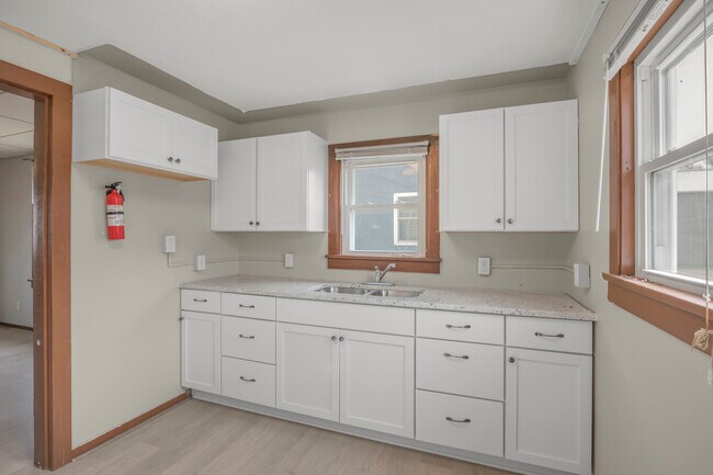 Foto del edificio - 521 Main St E