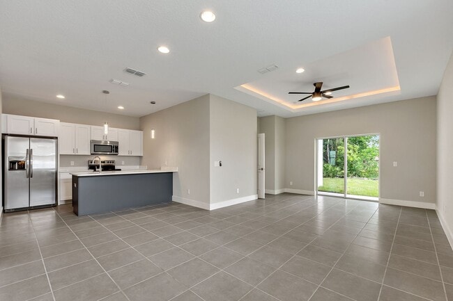 Building Photo - BRAND DUPLEX! Modern, energy efficient hom...