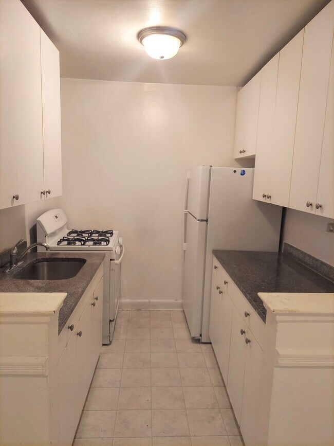 Foto del edificio - 63-60 98th St
