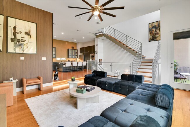 Foto del edificio - 1411 Hickory St
