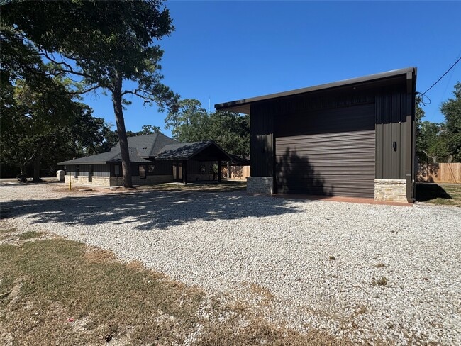 Foto del edificio - 12518 Mile Dr