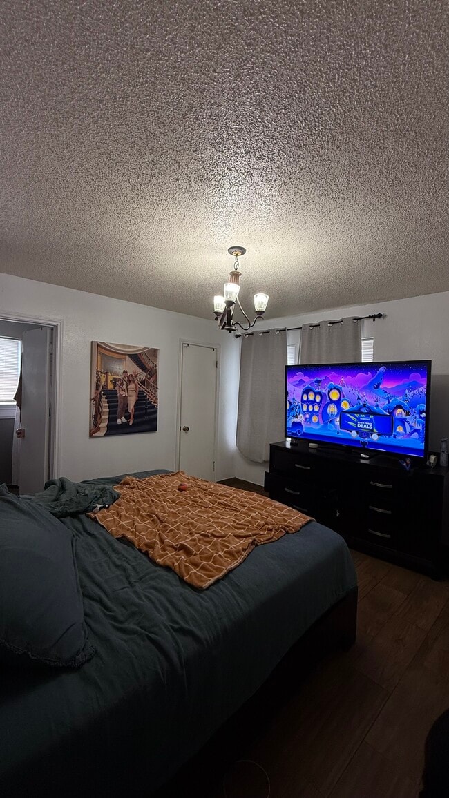 Foto del edificio - 1610 Mona Dr