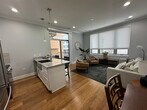 Foto principal - 527 S Wells St