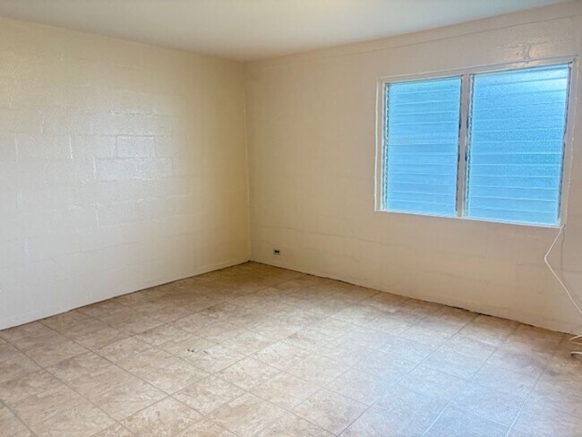 Foto del edificio - Two Bedroom Duplex