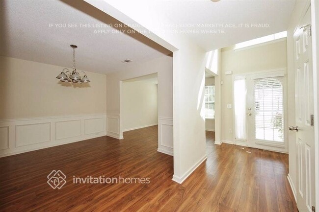 Foto del edificio - 4838 Bryant Dr