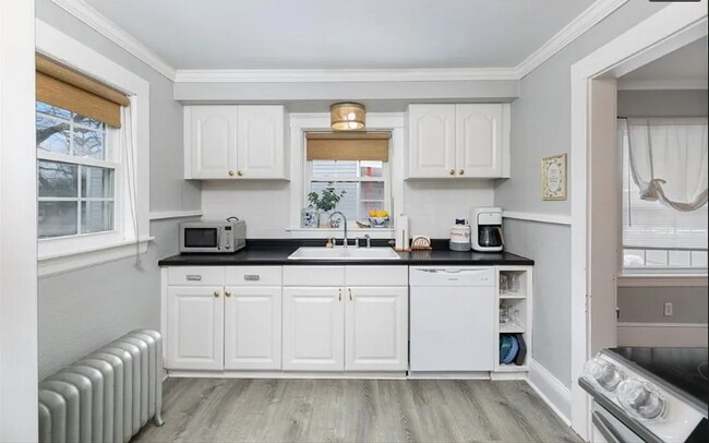 Foto del edificio - 125 Kingsbury Ave