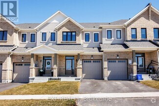 Building Photo - 5 Milady Cres