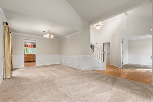 Building Photo - 6132 Clubhouse Ln