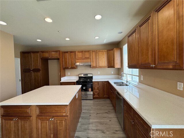 Foto del edificio - 6927 Tailwind Ln