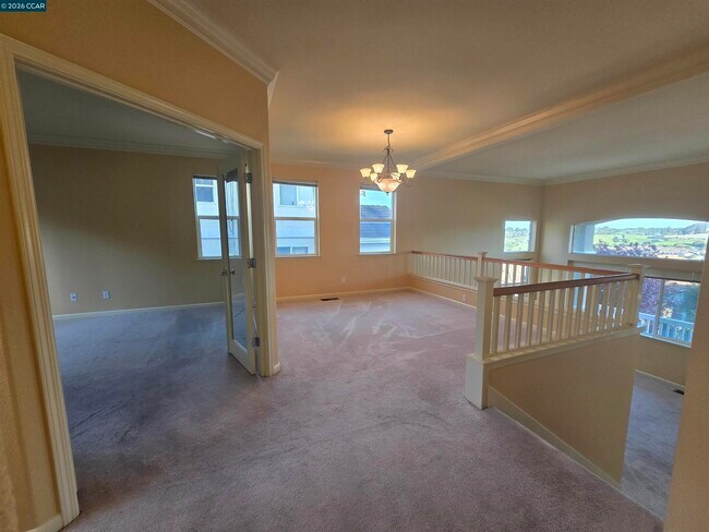 Foto del edificio - 894 Bridgeway Cir