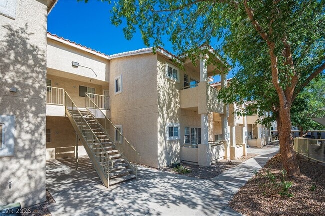Building Photo - 1844 Scimitar Dr