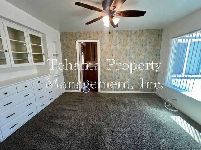 Foto del edificio - 13650 St Marys Ave