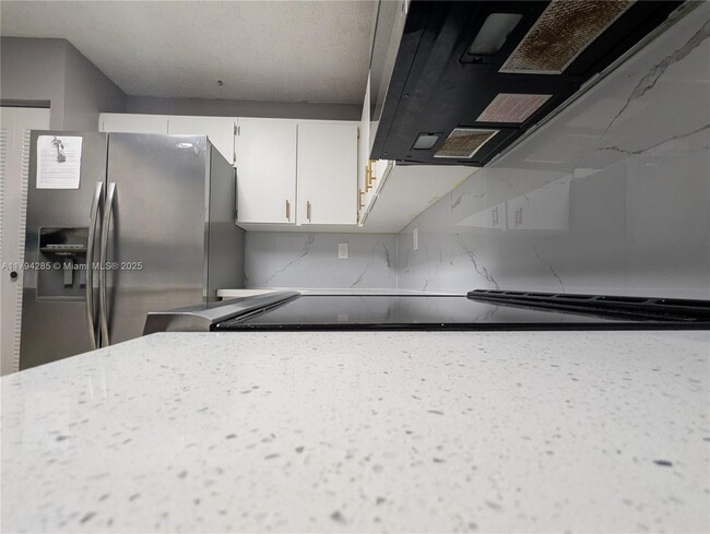 Foto del edificio - 452 SW 2nd St
